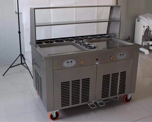 Experimente a mistura perfeita de sabor e design com a nossa máquina de gelado de pedra fria