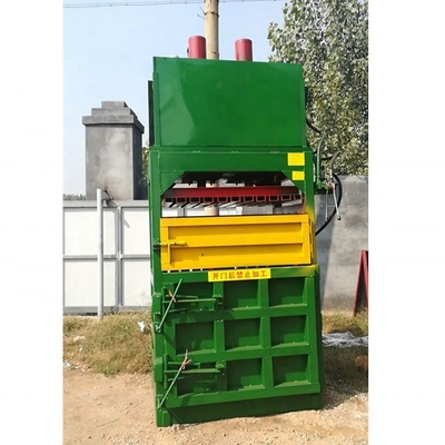 2022 Última Tecnologia Mini Hay Press Baler Tipo hidráulico vertical fácil de operar