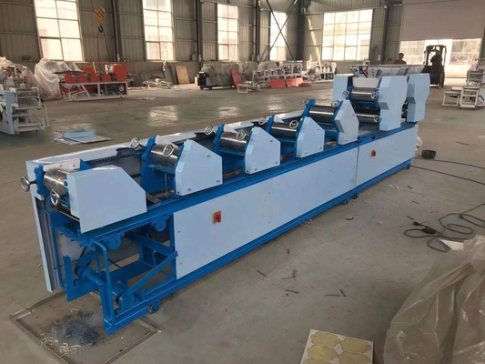 Máquina de macarrão de 1800*700*1300mm de super desempenho para produção de macarrão de baixo investimento