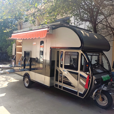 Lojas de materiais de construção Normas nacionais de higiene alimentar Trailers comerciais de alimentos / guarda-chuvas de carrinhos de comida 2500w-5000w