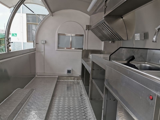 Trailers móveis de carrinhos de comida de prata totalmente equipados para expedições de longa distância de 85 km