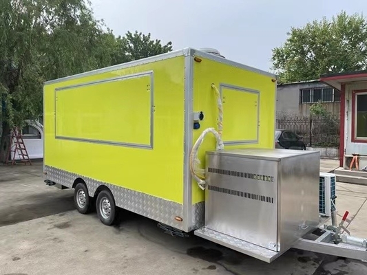 Caminhões de alimentação personalizados e carrinhos de alimentos Trailers móveis de cozinha com serviço de manutenção de campo