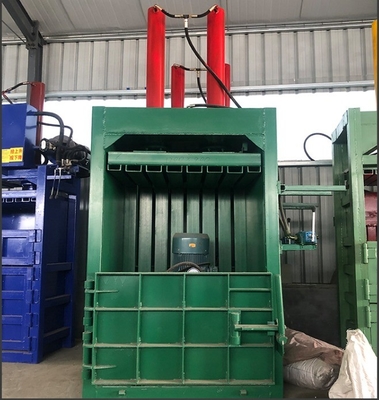 Baler de liga de alumínio de sucata hidráulica vertical reduz o volume e aumenta a produtividade