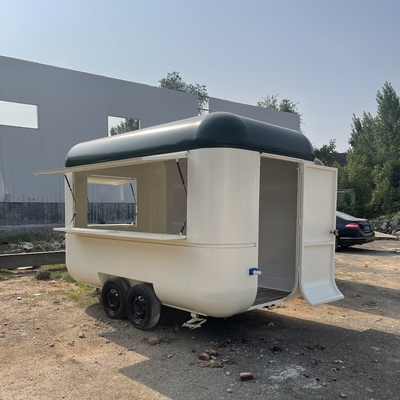 Trailers de reboque de alimentos com velocidade de 40 km/h Trailers móveis de concessão totalmente equipados