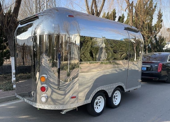 Long Life Working Multifunctional Automatic Food Trailer com tipo de pneu e pneu de vácuo