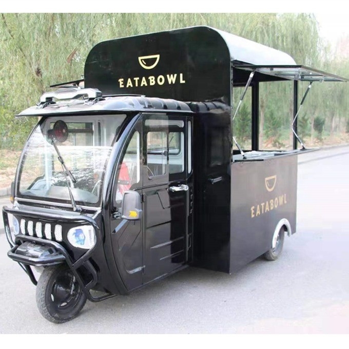 Experimente a conveniência de snacks à base de nozes e scooters elétricos